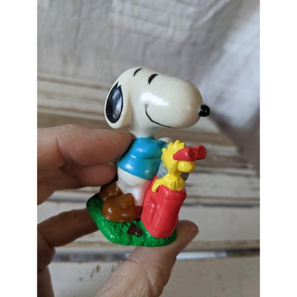 United feature Snoopy golfing Woodstock figurine x - Picture 5 of 7